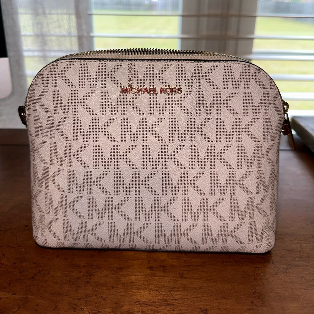 MICHAEL KORS Crossbody Bag